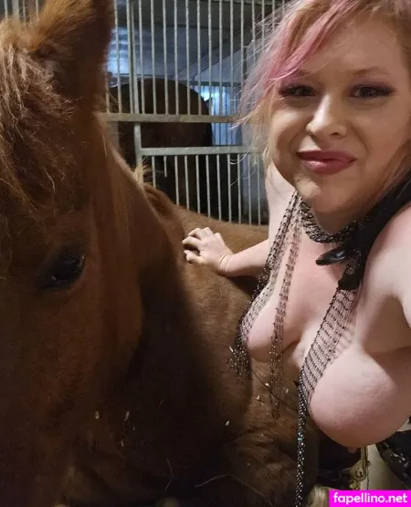 Chloenastarchild OnlyFans Thumbnail #aZMFr9XNJ8