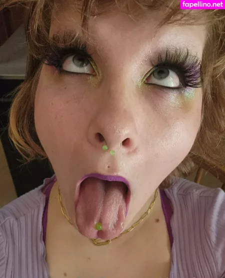 Chloeprincett OnlyFans Thumbnail #G99ZWThin4