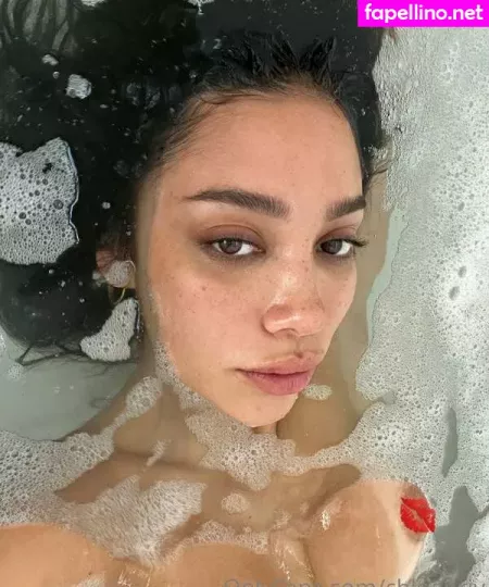 Chloepriv OnlyFans Thumbnail #Qqj6izj2tA