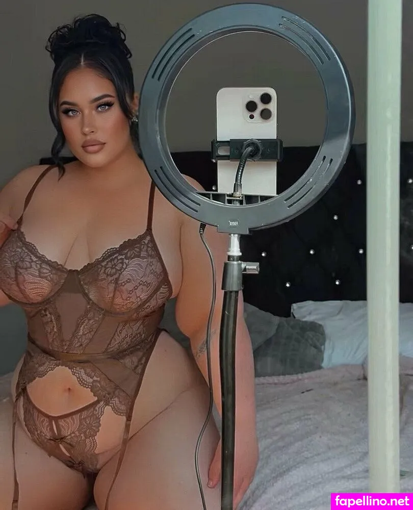 chloelouisetownson_, chloetownson1212 Nude Leaked OnlyFans Photo #HJG2Hzd9rL