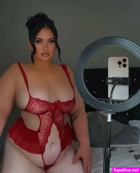 Chloetownson1212 OnlyFans Thumbnail #y73x19gcXw
