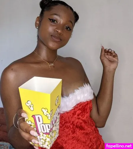 Chloeusca OnlyFans Thumbnail #BviBVYIk2S