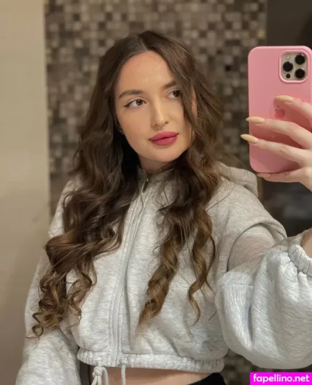 Chloeways Main Profile Photo