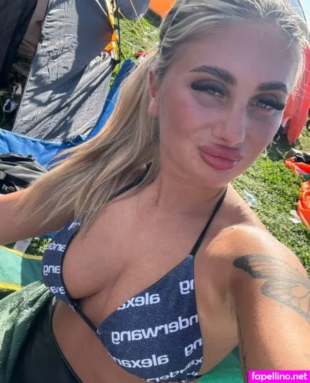 Chloewxlker 1 OnlyFans Thumbnail #GHIcusvQOv