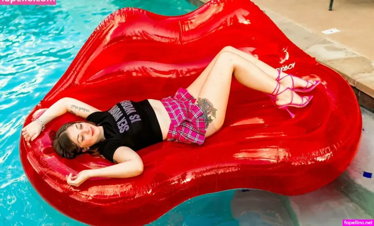 Chloexxxbaby OnlyFans Thumbnail #hxIGIxTiwG