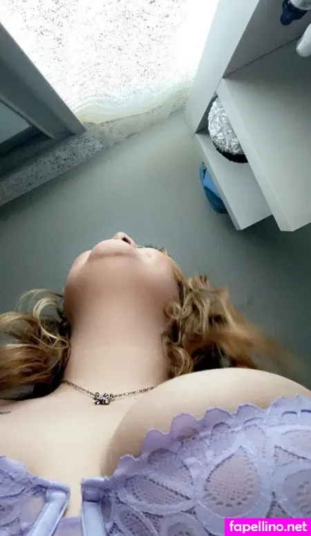 Chloeyblack OnlyFans Thumbnail #Dt85aQ7eEX