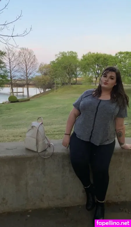 Chloeyblack OnlyFans Thumbnail #PfSOp3AkT6