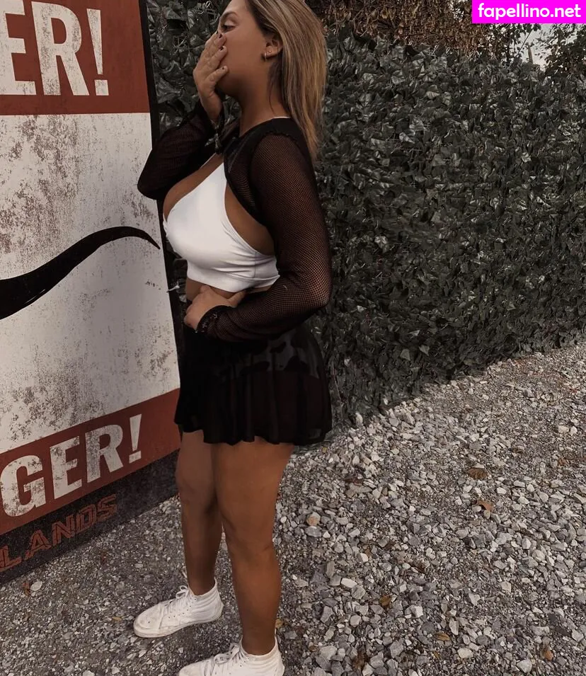 chlobxoxo, chloooohannn Nude Leaked OnlyFans Photo #USeZN0wVJl