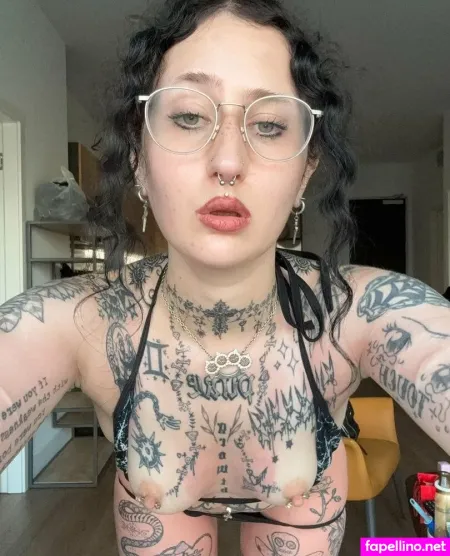 Chloluna OnlyFans Thumbnail #kgl4XIYrBq