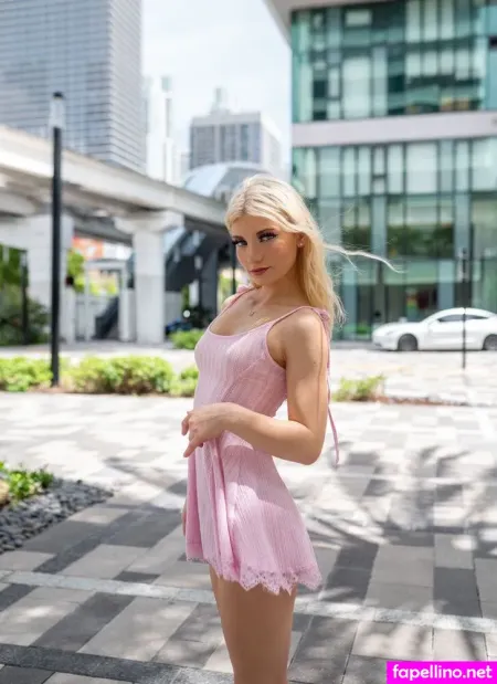 Chlostar 17 OnlyFans Thumbnail #G6B2ndr0p1