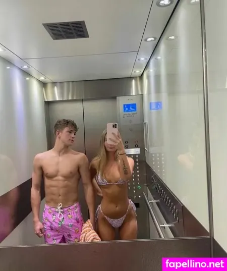 Chlotobin OnlyFans Thumbnail #Wg4cVKj8rh