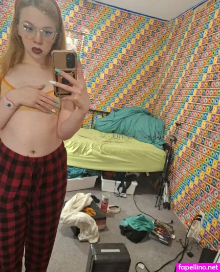 Chlowwylang OnlyFans Thumbnail #G0mWbCjsSV