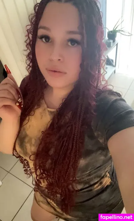 Chocharicaa OnlyFans Thumbnail #3JUUN2I85I