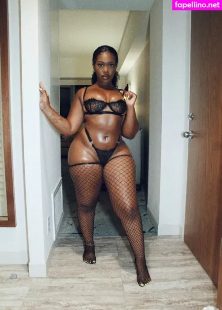 Chocolate Goddess OnlyFans Thumbnail #AW148dK62q