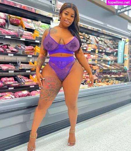 Chocolate Goddess OnlyFans Thumbnail #W4IUUwbFst