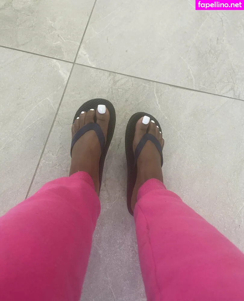 chocolatefeet8, prettyfeetbaby248 Nude Leaked OnlyFans Photo #V2iQymzOEN