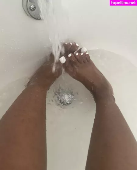 Chocolatefeet8 OnlyFans Thumbnail #uvXCN32MTs