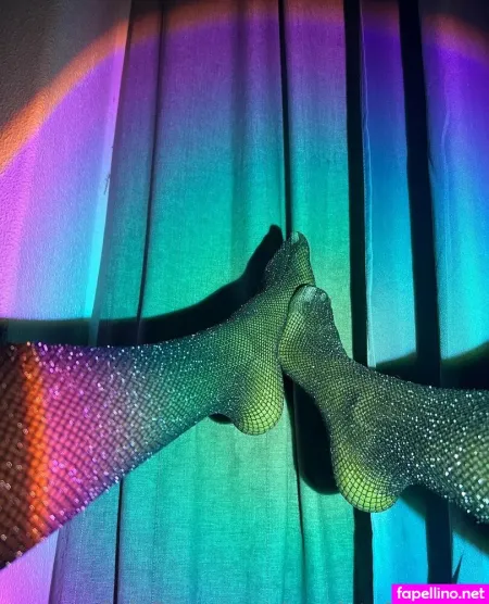 Chocolatefeetbabe OnlyFans Thumbnail #40McRTnY3P