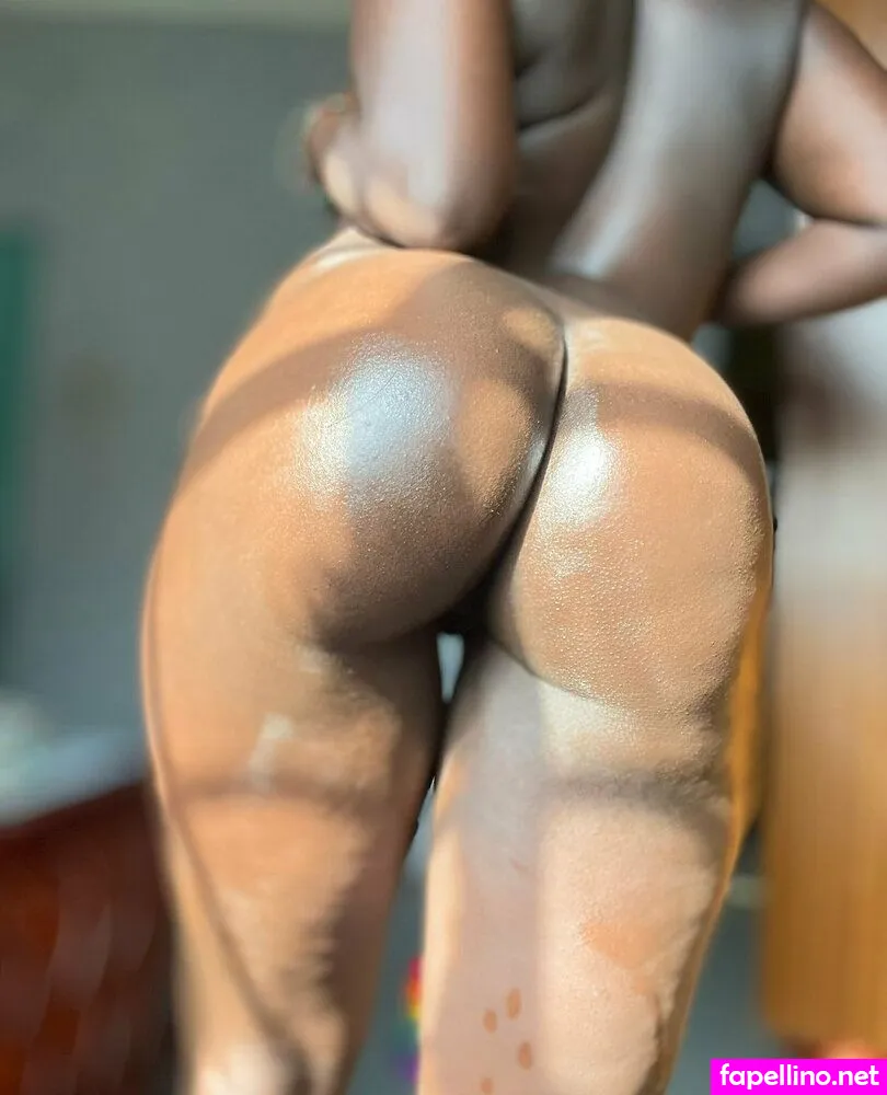 2twerk14, chocolatekenyan Nude Leaked OnlyFans Photo #VM858QmVZD