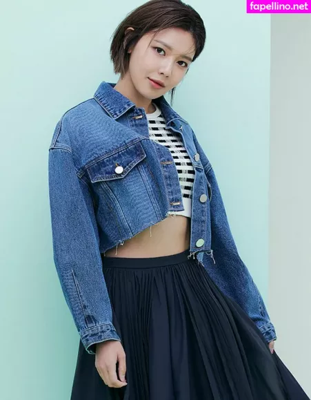 Choi Soo Young OnlyFans Thumbnail #E4PfYLSIC3