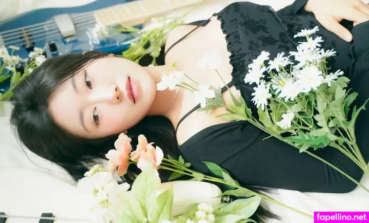 Choidaeri Grooveiffel OnlyFans Thumbnail #Qn6OsAN6Z4