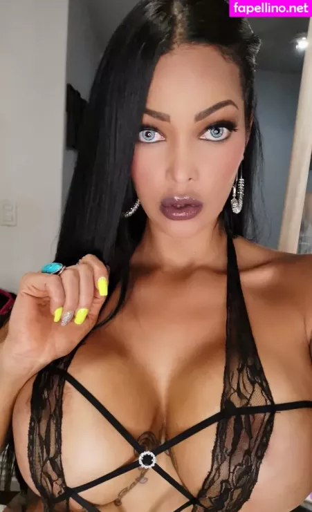 Chokoblackiexxxvip OnlyFans Thumbnail #uHGLujKEic