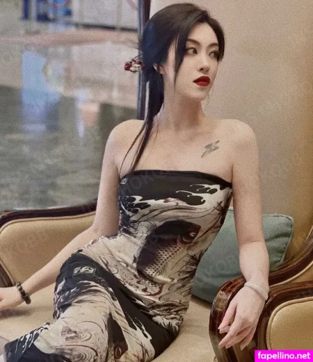 Chokqbb OnlyFans Thumbnail #I5SWq37HcA