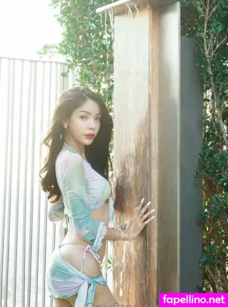 Chonrada Ladyboy Main Profile Photo