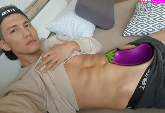 Chris Marcofree OnlyFans Thumbnail #q1arG3L2AR