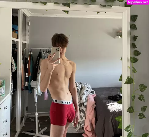 Chriscahill OnlyFans Thumbnail #Qv1WjHz04s