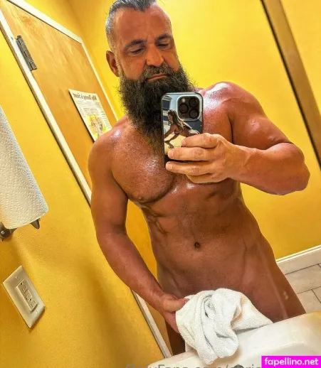 Chrisgraham OnlyFans Thumbnail #yfQBuMP6iT