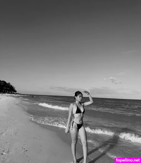 Chrisha Maloloyon OnlyFans Thumbnail #6f75ZMEcvR