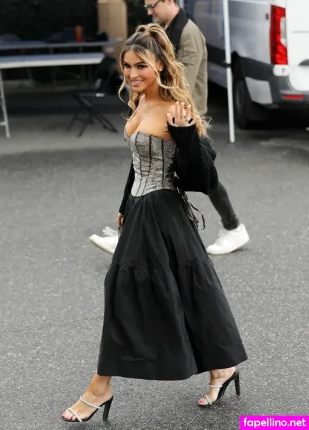 Chrishell Stause OnlyFans Thumbnail #asdFTJnIju