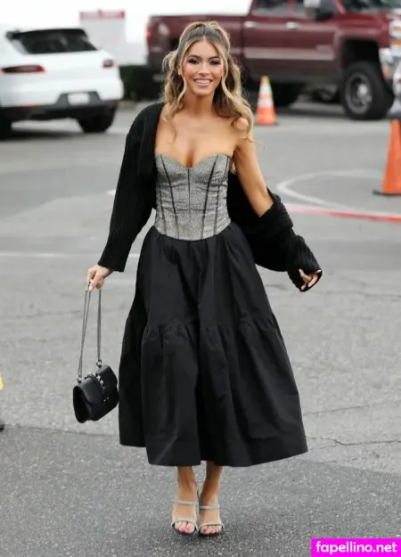 Chrishell Stause OnlyFans Thumbnail #gL9HroBfj3