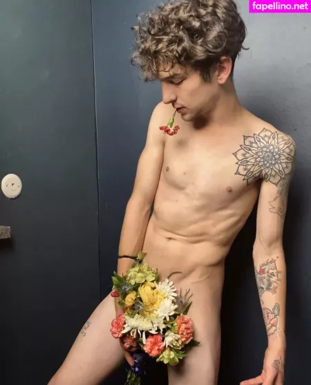 Chrisoflyng OnlyFans Thumbnail #EWlF3XgXIJ