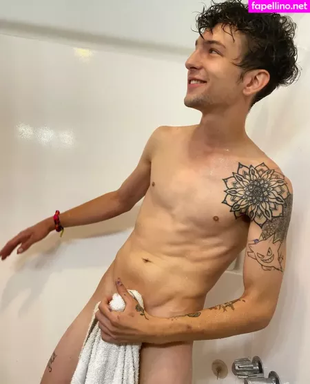 Chrisoflyng OnlyFans Thumbnail #c4XMFAJm5L