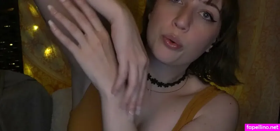Chrissy Asmr Main Profile Photo