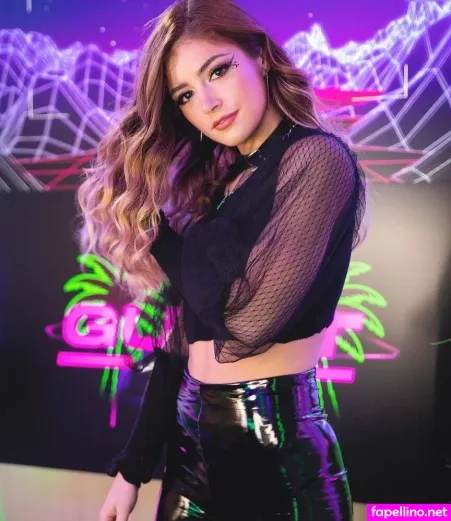Chrissy Costansa OnlyFans Thumbnail #axJ4QIegSu