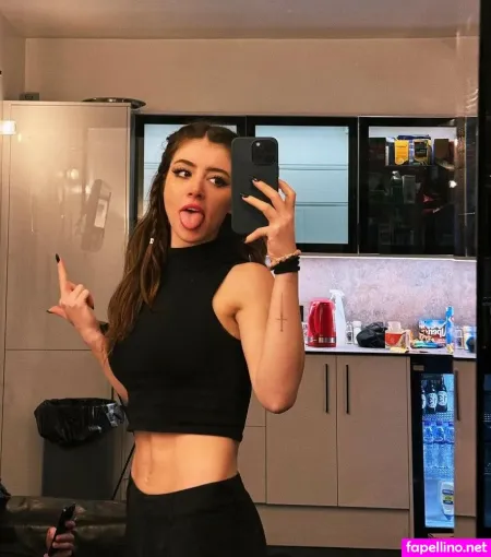 Chrissy Costanza 1 OnlyFans Thumbnail #cBfoGnFZ83