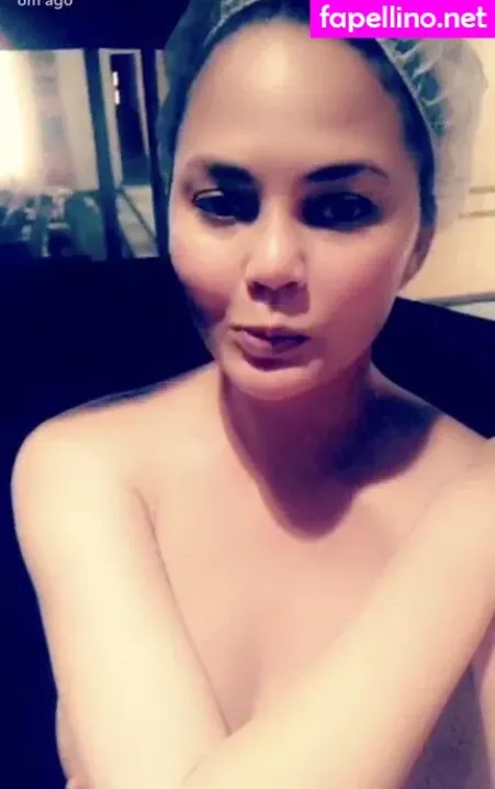 Chrissy Teigen OnlyFans Thumbnail #ElQlJ4Zhed