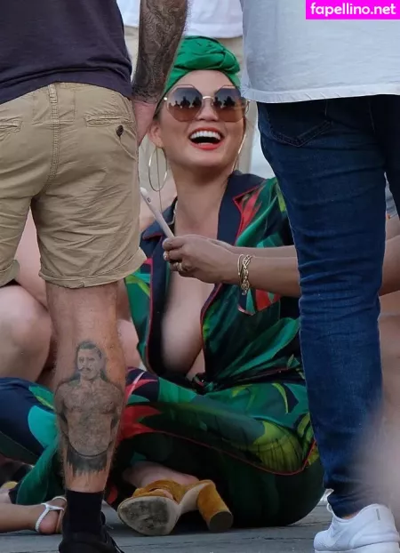 Chrissy Teigen OnlyFans Thumbnail #QZAhdTwH44