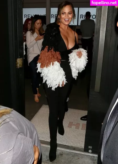 Chrissy Teigen OnlyFans Thumbnail #jkwCodfSGb