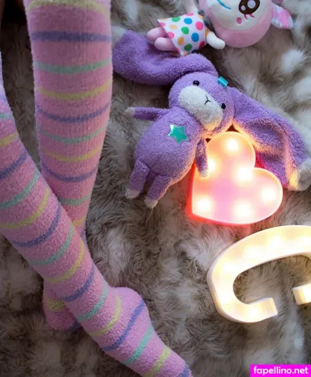 Chrissycantwalk OnlyFans Thumbnail #XUES5AtzXs