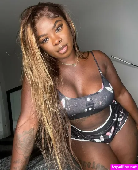 Chrissykfree OnlyFans Thumbnail #cqTcq3S7E2