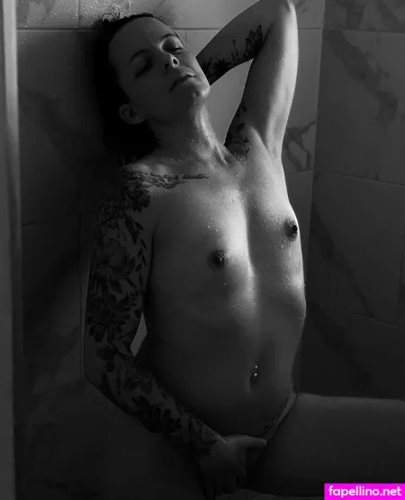 Christa Eve OnlyFans Thumbnail #t8HHfS8BOj