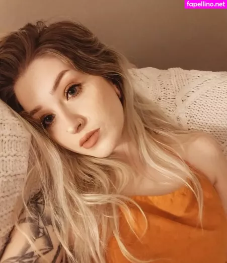 Christa Panek OnlyFans Thumbnail #fSbN4P21rd