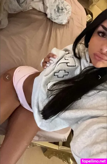 Christabellaeee OnlyFans Thumbnail #AwAdBHIaI6