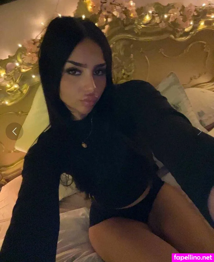 christabellaeee, itsjadeeeee Nude Leaked OnlyFans Photo #y0oMUi2jWK