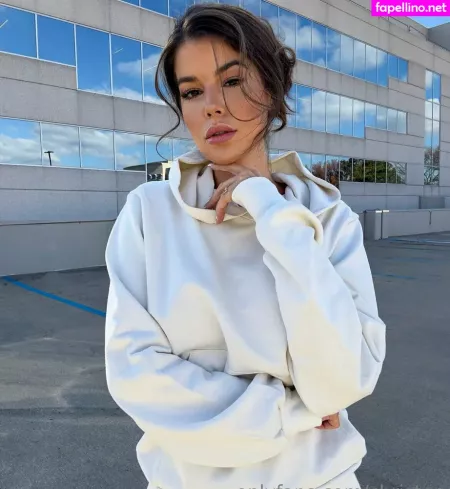 Christen OnlyFans Thumbnail #2Hv7T0tEIA