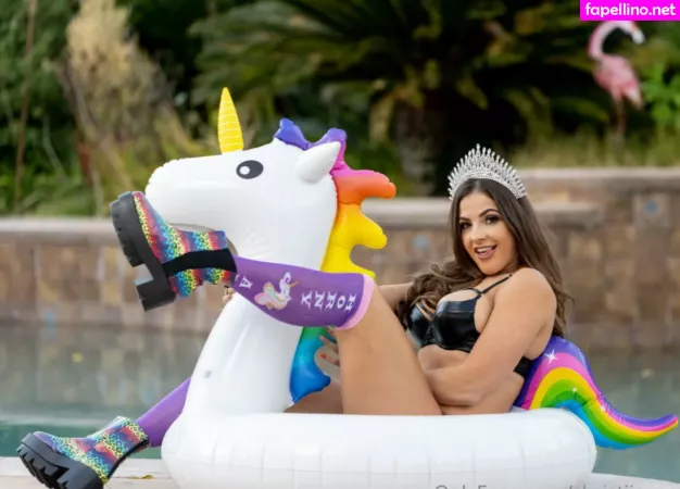 Christi Jaynes OnlyFans Thumbnail #DSouRhftem